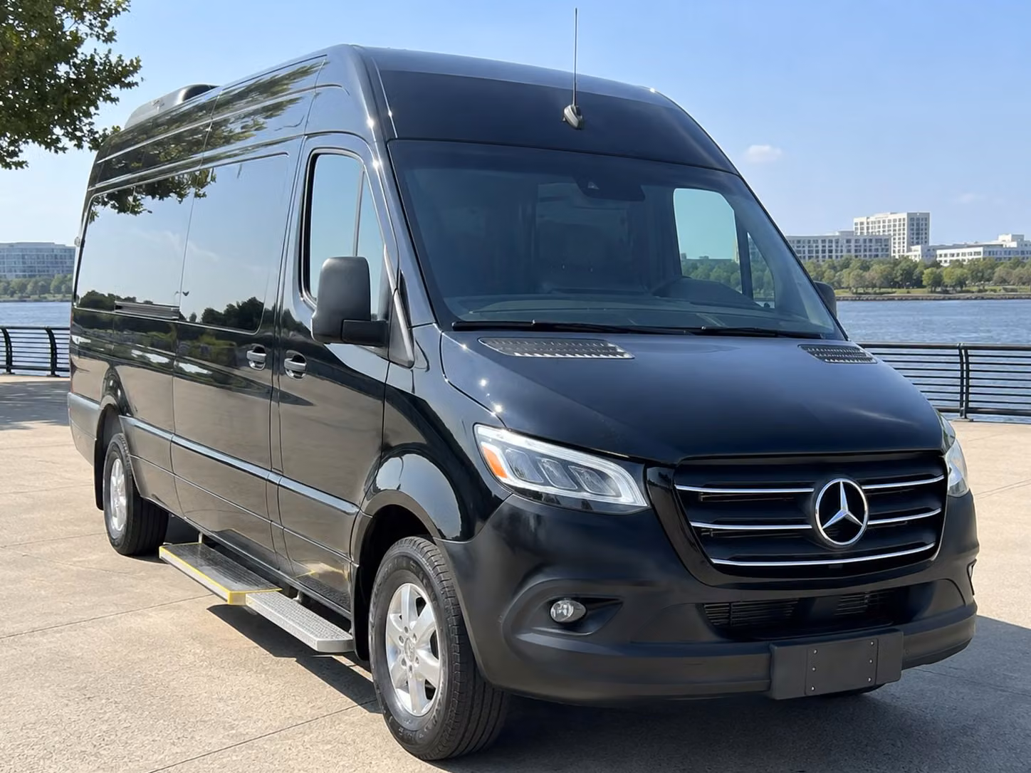 wedding bus rentals in fremont